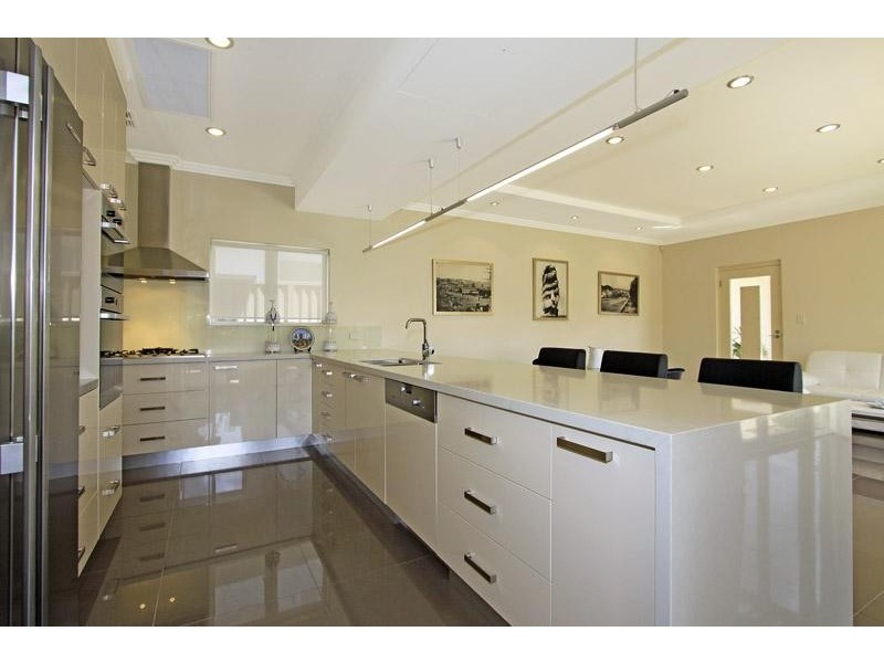 6 Napoleon Street, Sans Souci NSW 2219