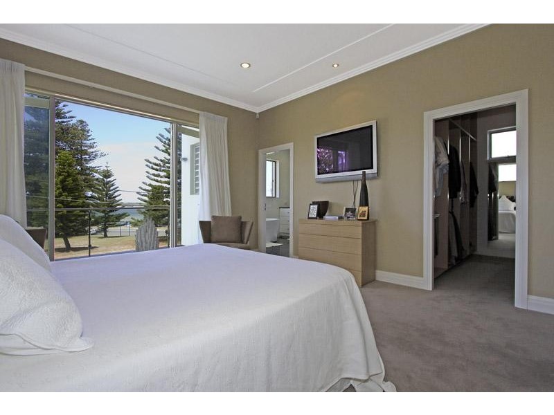 6 Napoleon Street, Sans Souci NSW 2219