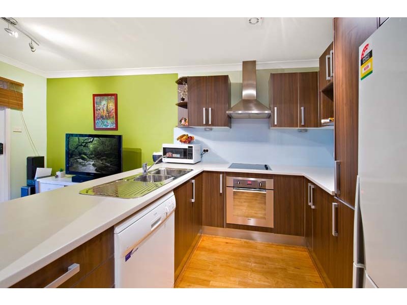 2B Belgrave Esplanade, Sylvania NSW 2224