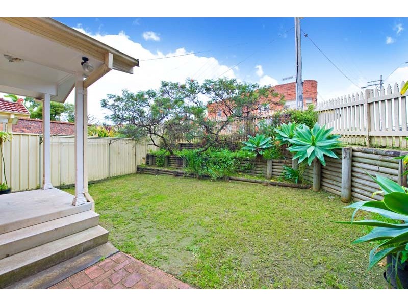 2B Belgrave Esplanade, Sylvania NSW 2224