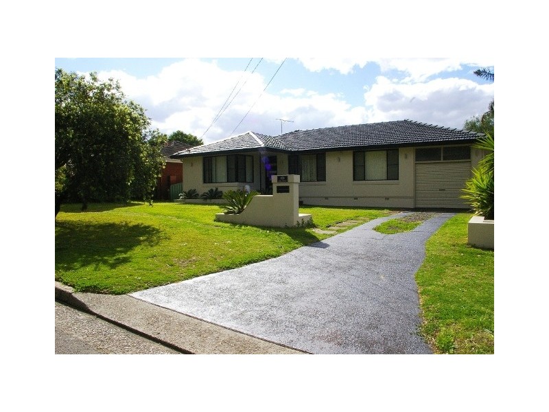 221 BOX Road, Sylvania NSW 2224
