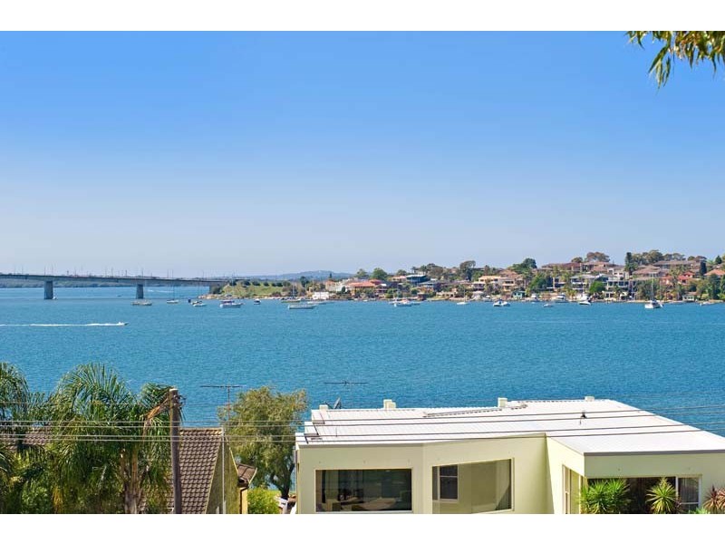 15B Belgrave Esplanade, Sylvania NSW 2224