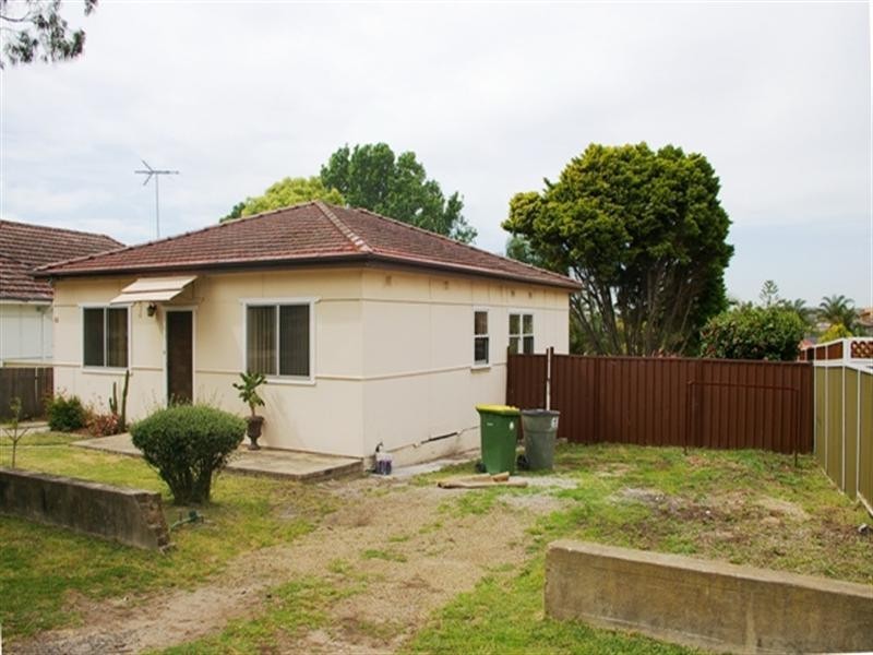 66 Evelyn Street, Sylvania NSW 2224