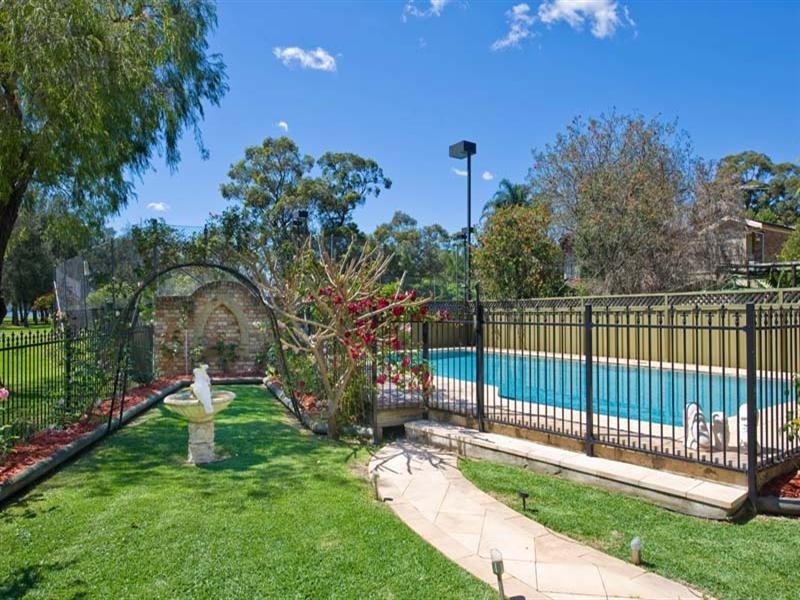 18B Torrens Street, Blakehurst NSW 2221