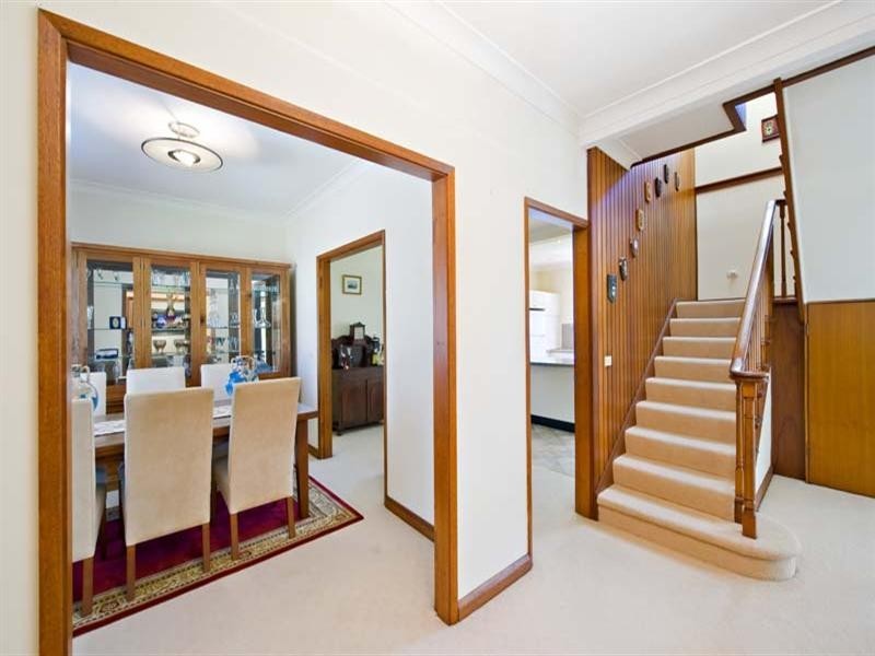 18B Torrens Street, Blakehurst NSW 2221