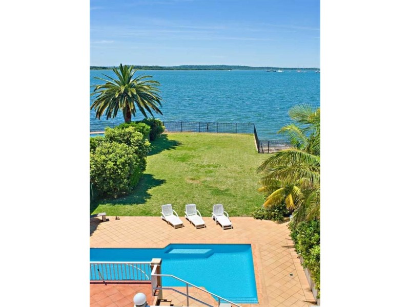 22 Woodlands Road, Taren Point NSW 2229