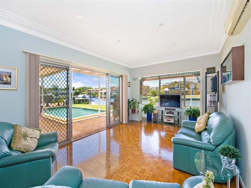 12 Clarence Crescent, Sylvania Waters NSW 2224