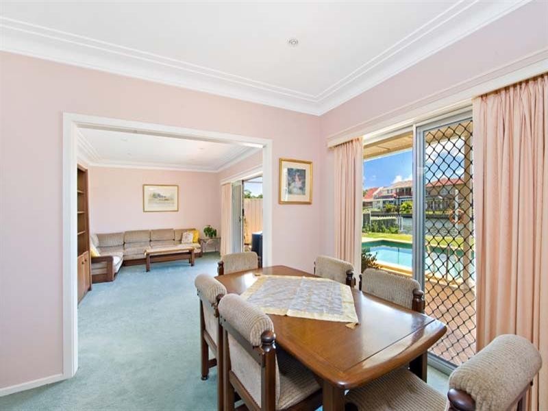 12 Clarence Crescent, Sylvania Waters NSW 2224