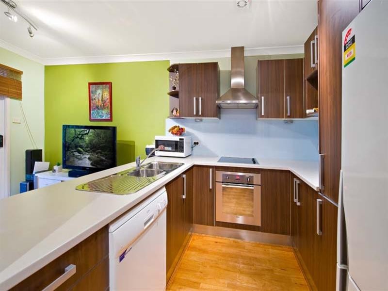 2B Belgrave Esplanade, Sylvania NSW 2224