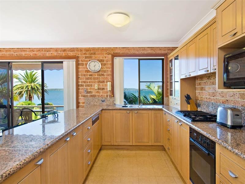 24 Woodlands Road, Taren Point NSW 2229