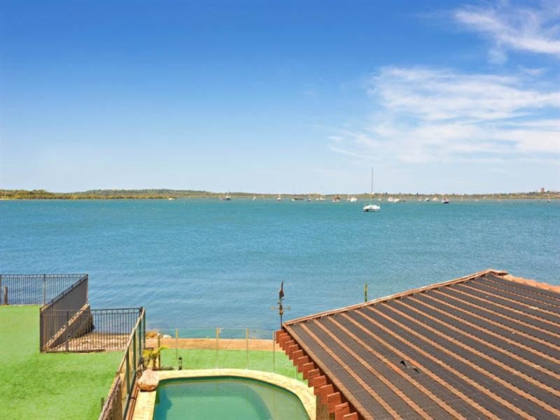 24 Woodlands Road, Taren Point NSW 2229