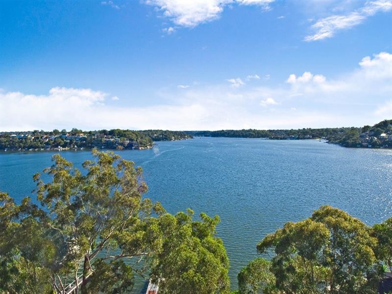 165 Stuart Street, Blakehurst NSW 2221