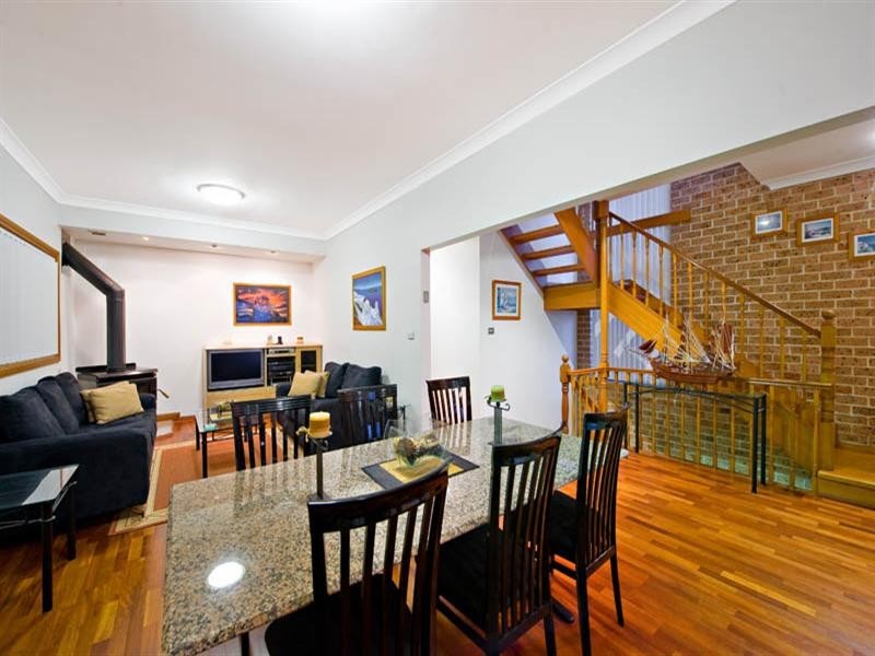 24 Woodlands Road, Taren Point NSW 2229