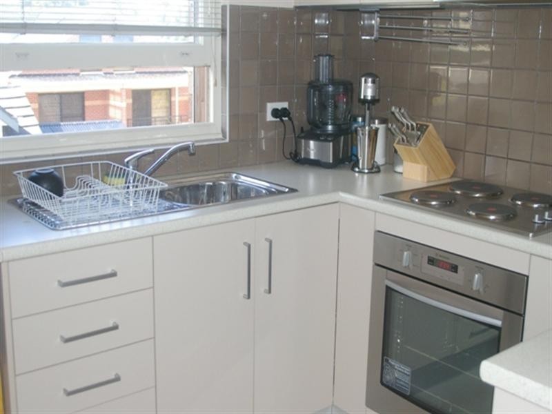 12/82-84 CRONULLA Street, Carlton NSW 2218