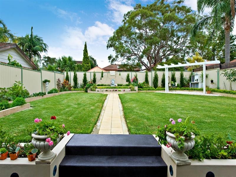 144 Holt Road, Taren Point NSW 2229