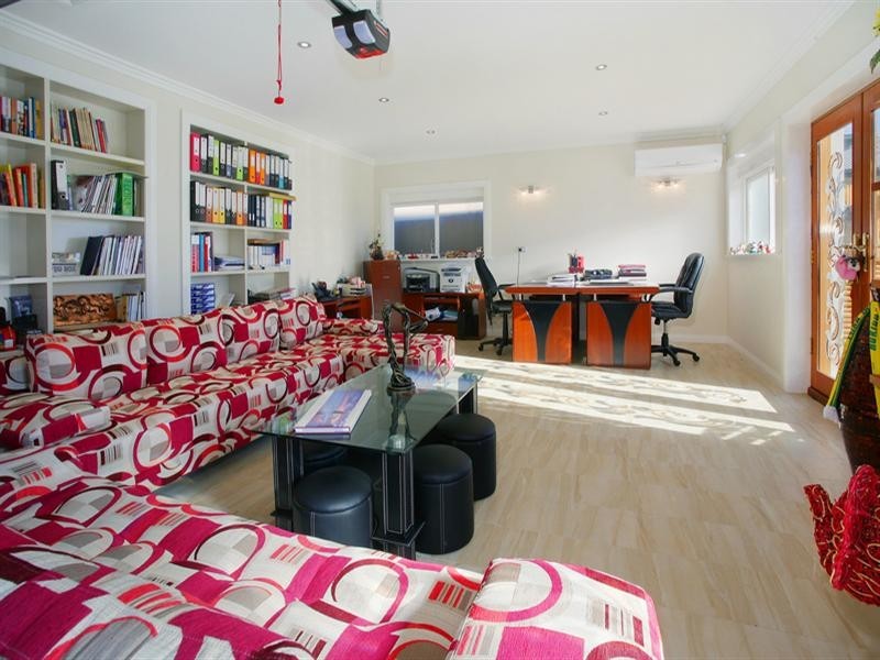 83 Shoalhaven Road, Sylvania Waters NSW 2224