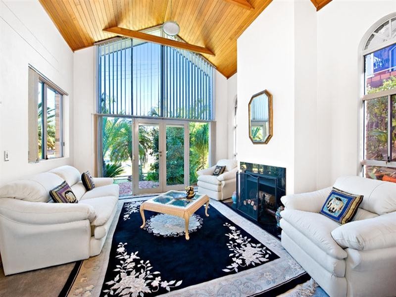 15 Wonga Road, Yowie Bay NSW 2228