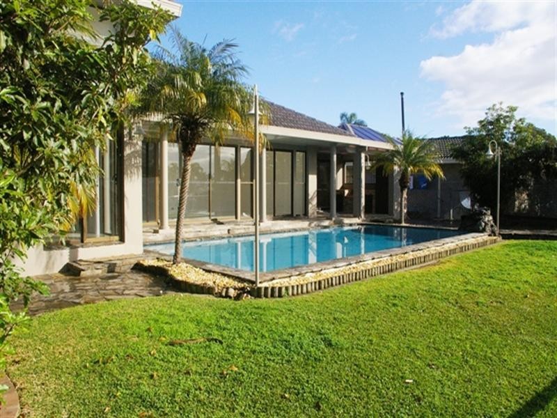 156 BELGRAVE Esplanade, Sylvania Waters NSW 2224