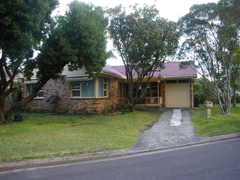 16 SNOWY PLACE,, Sylvania Waters NSW 2224