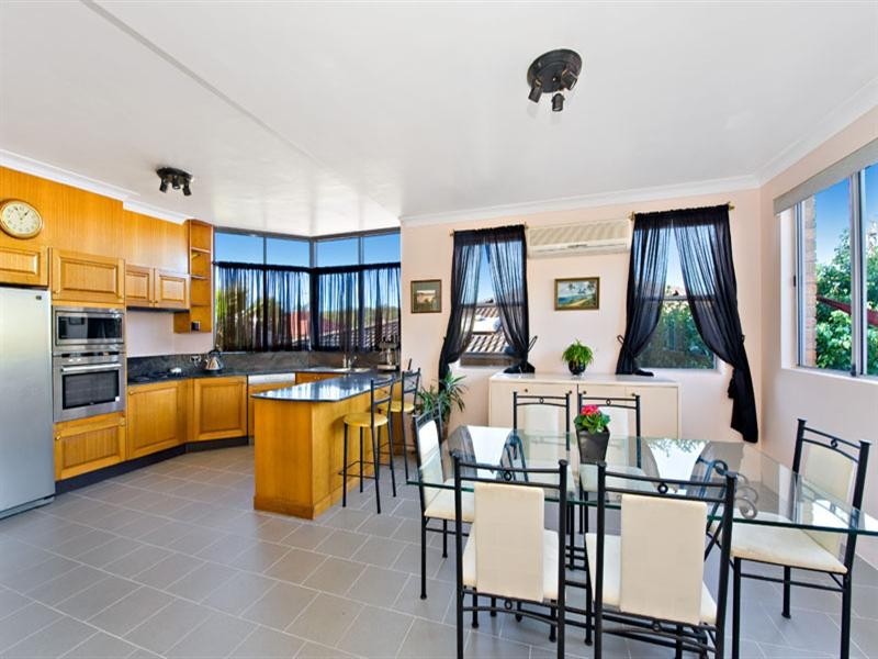 15 Wonga Road, Yowie Bay NSW 2228