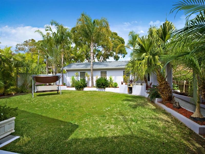 8 Clare Street, Sylvania NSW 2224