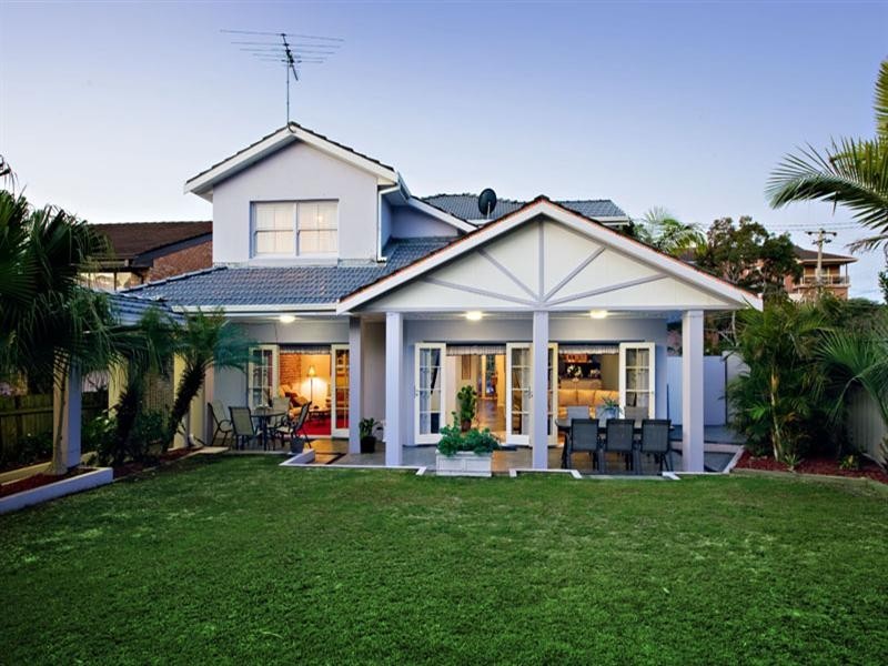 8 Clare Street, Sylvania NSW 2224