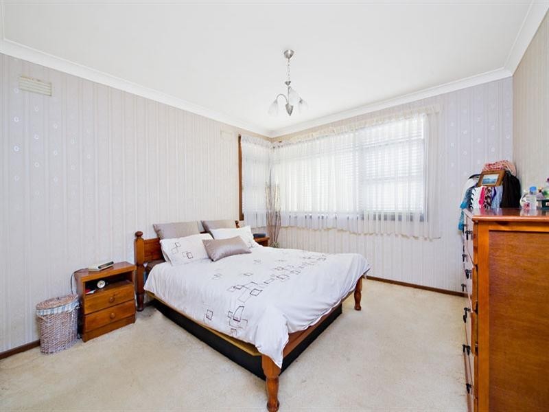 12 Ord Crescent, Sylvania Waters NSW 2224