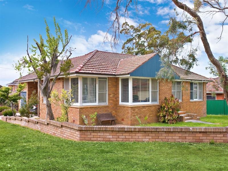2 Tomah Place, Sylvania NSW 2224