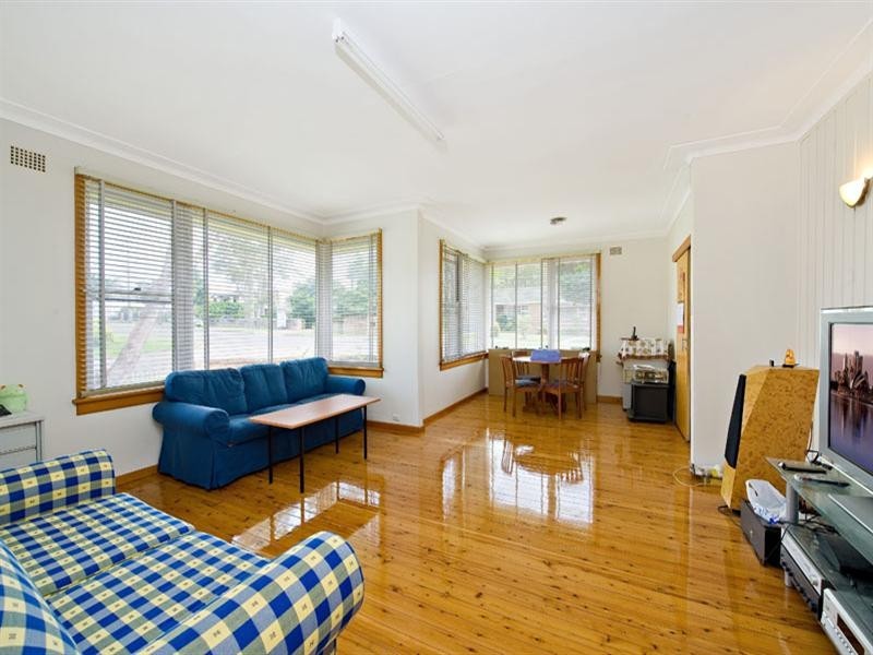 2 Tomah Place, Sylvania NSW 2224