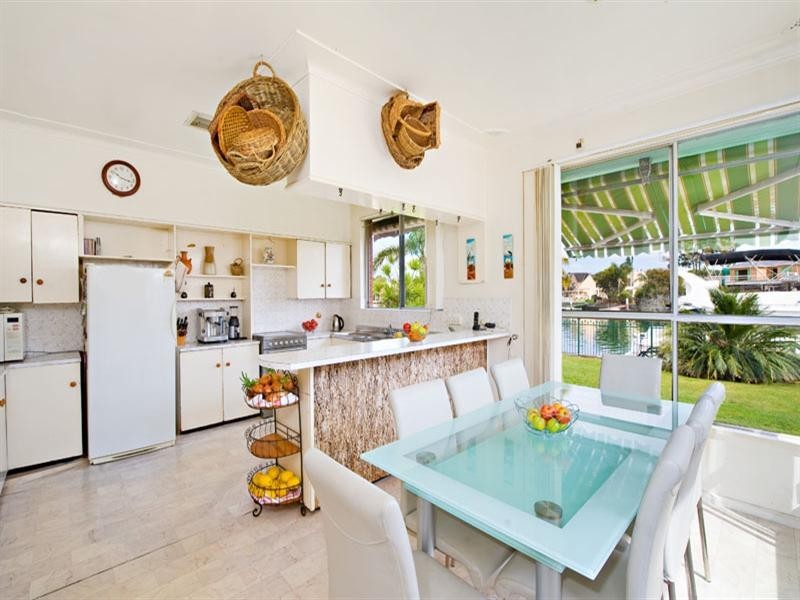 48 Roper Crescent, Sylvania Waters NSW 2224