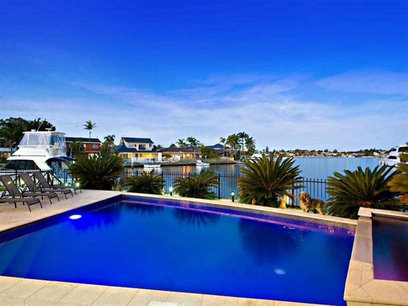 1 Tumut Place, Sylvania Waters NSW 2224