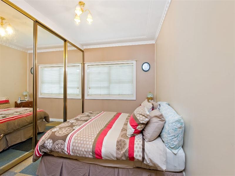 30 Snowden Avenue, Sylvania NSW 2224