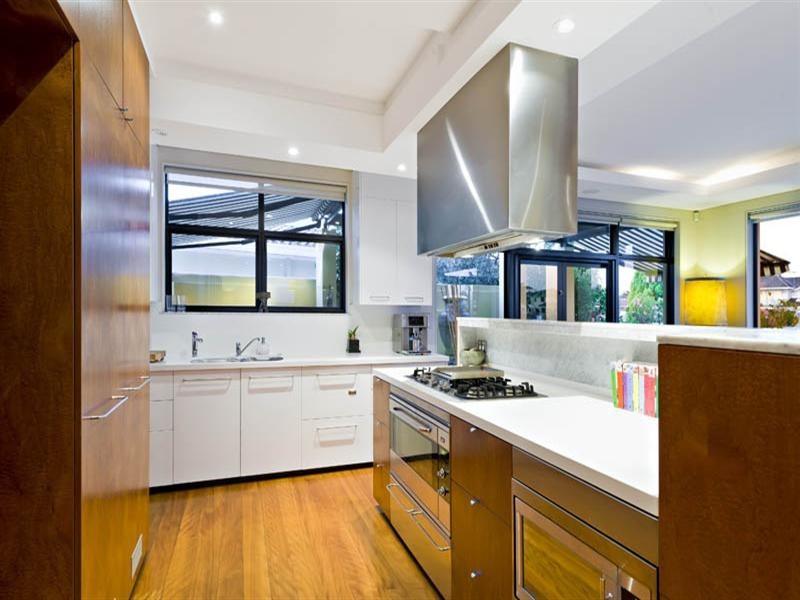 22 Roper Crescent, Sylvania Waters NSW 2224