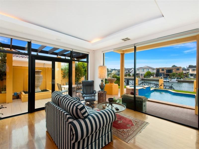 22 Roper Crescent, Sylvania Waters NSW 2224