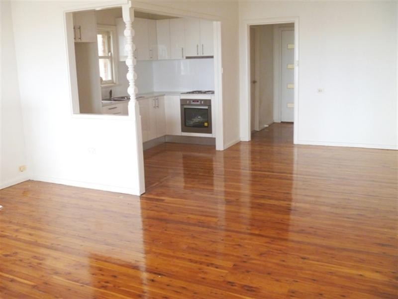 10 Carruthers Drive, Dolls Point NSW 2219