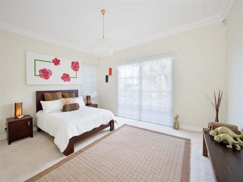 14 Macintyre Crescent, Sylvania Waters NSW 2224