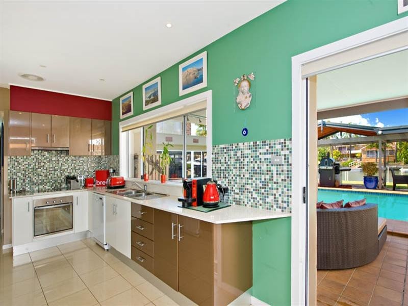 24 Barcoo Island, Sylvania Waters NSW 2224