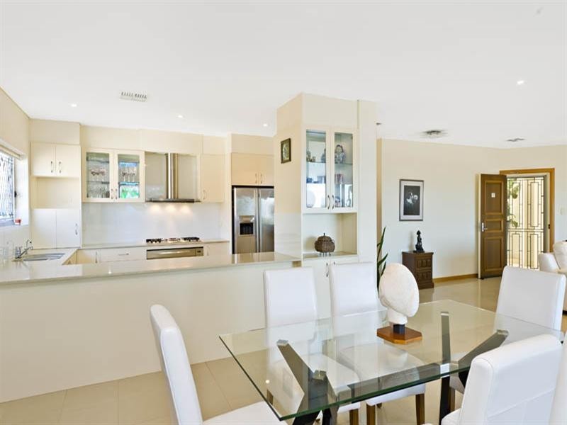 17/1-9 Florida Street, Sylvania NSW 2224