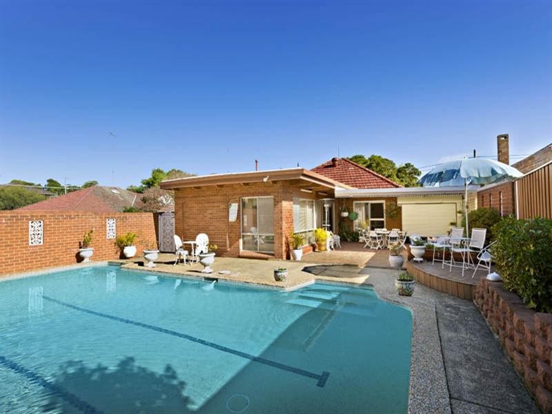 76 Grove Avenue, Penshurst NSW 2222