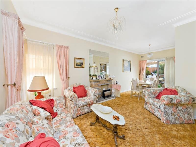 76 Grove Avenue, Penshurst NSW 2222