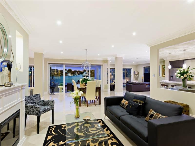 24 Castlereagh Crescent, Sylvania Waters NSW 2224