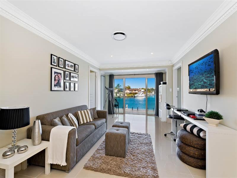 24 Castlereagh Crescent, Sylvania Waters NSW 2224