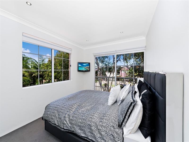 1/11 Melrose Avenue, Sylvania NSW 2224