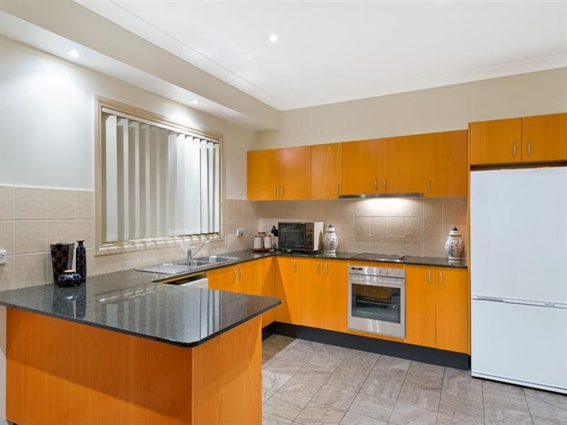 9 Canberra Road, Sylvania NSW 2224