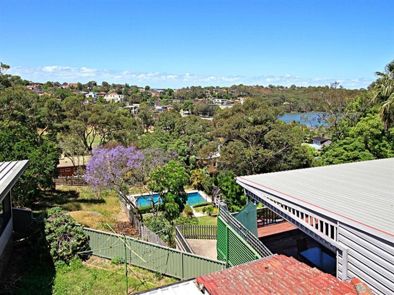 2 Riverview Avenue, Kyle Bay NSW 2221