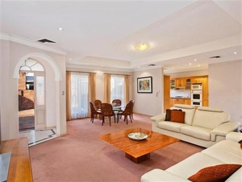 2/53 SHOALHAVEN Road, Sylvania Waters NSW 2224