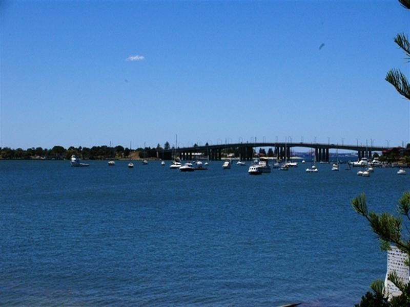 7 LACHLAN Avenue, Sylvania Waters NSW 2224