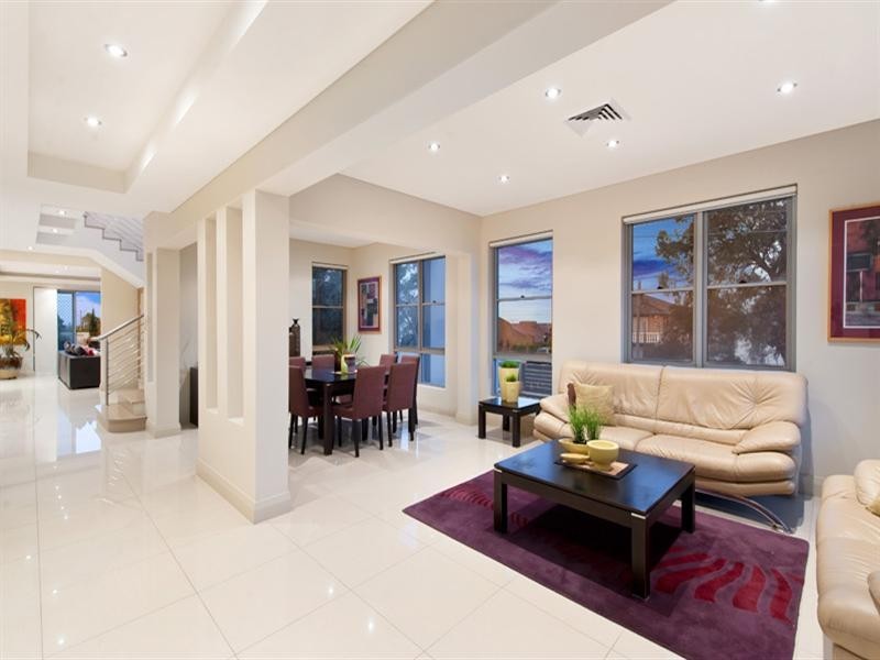 1 Crystal Street, Sylvania NSW 2224