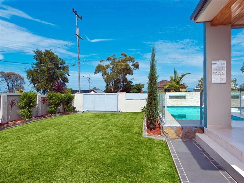 1 Crystal Street, Sylvania NSW 2224