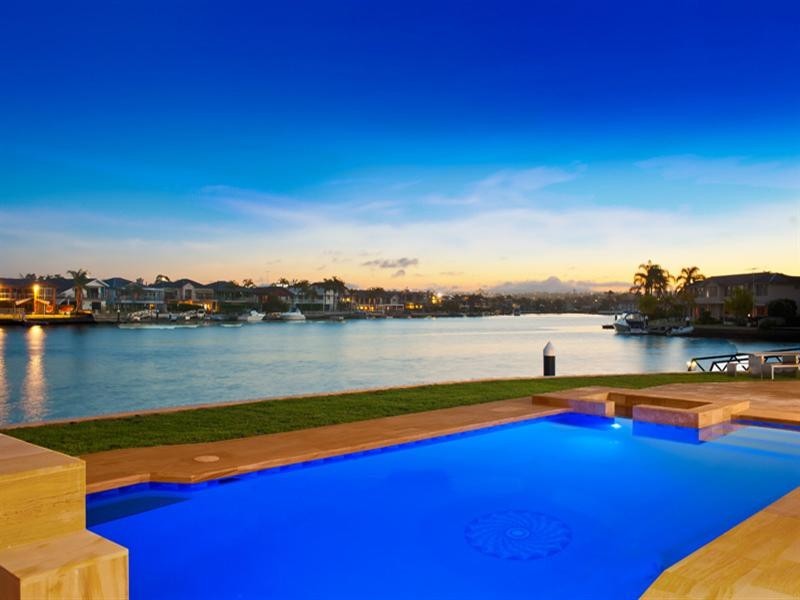 4 Lachlan Avenue, Sylvania Waters NSW 2224